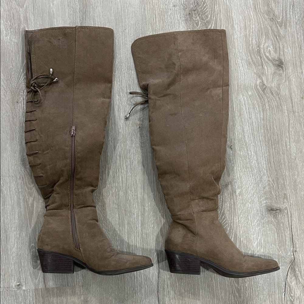 Over the knee boots